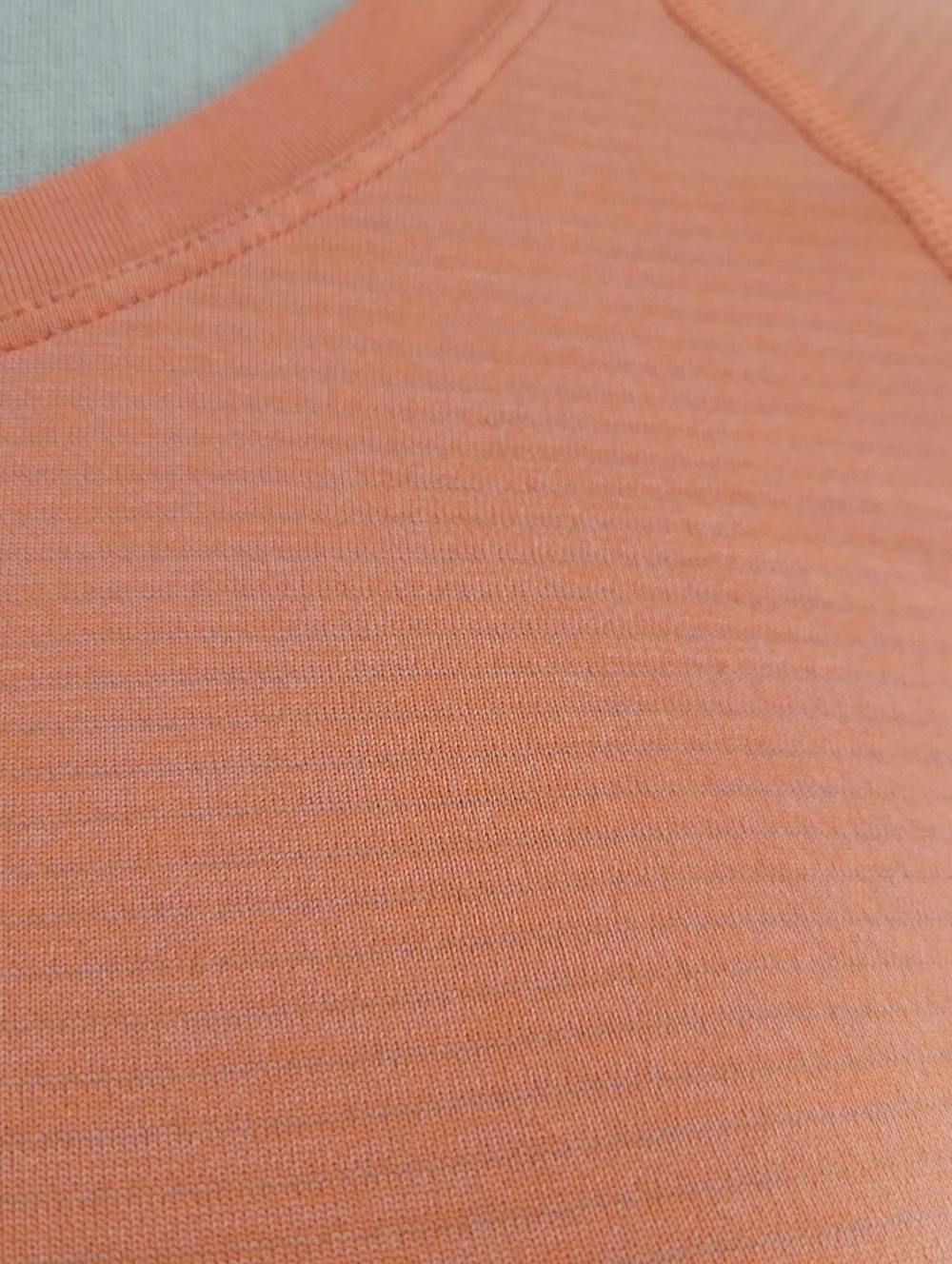 Lululemon Swiftly Tech Orange‎ Heathered Short Sleeve Silverescent Size 6